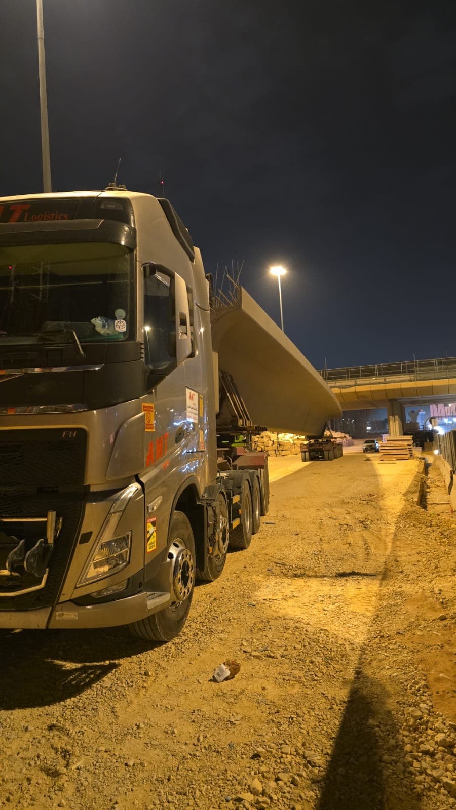 صورة توضيحية عن نقل ثقيل السعودية لدى AMT Logistics
