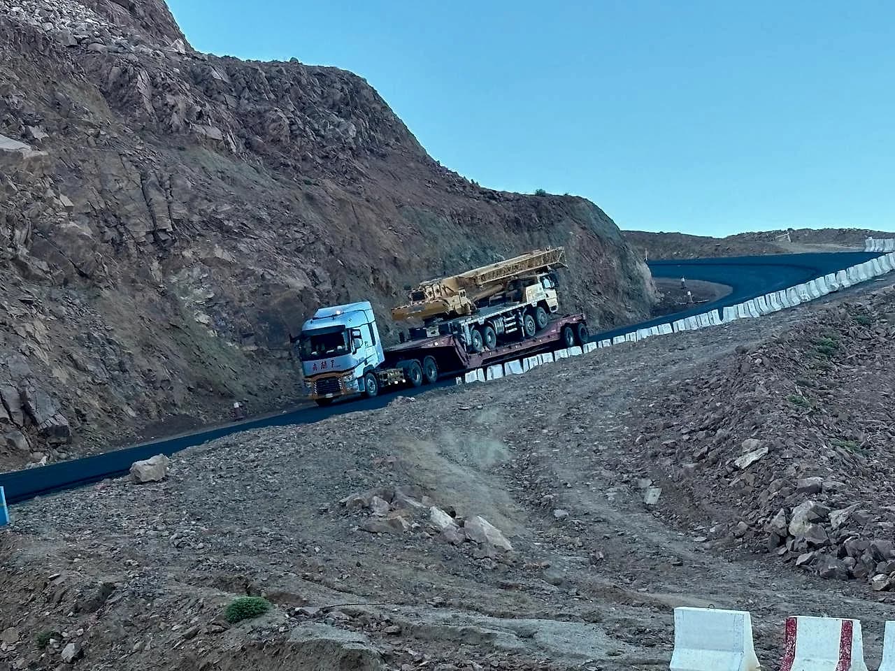 صورة توضيحية لقسم دراسة المسار في خدمات اللوابد والنقل الثقيل
